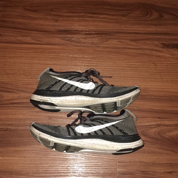 Nike flyknit - Picture 2 of 3